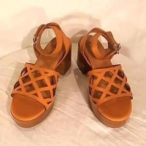 Aquatalia Orange Women's Sandals
